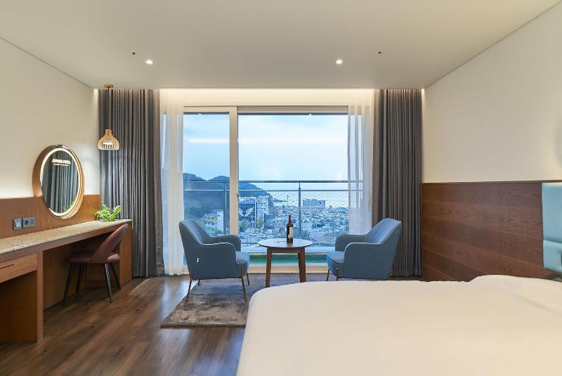 JN Park Hotel image