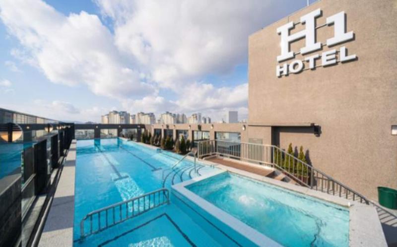 H1 Hotel image