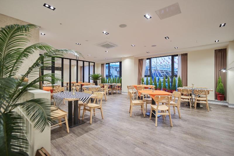 H1 Hotel image