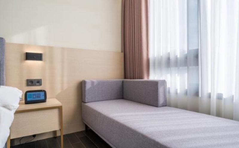 H1 Hotel image