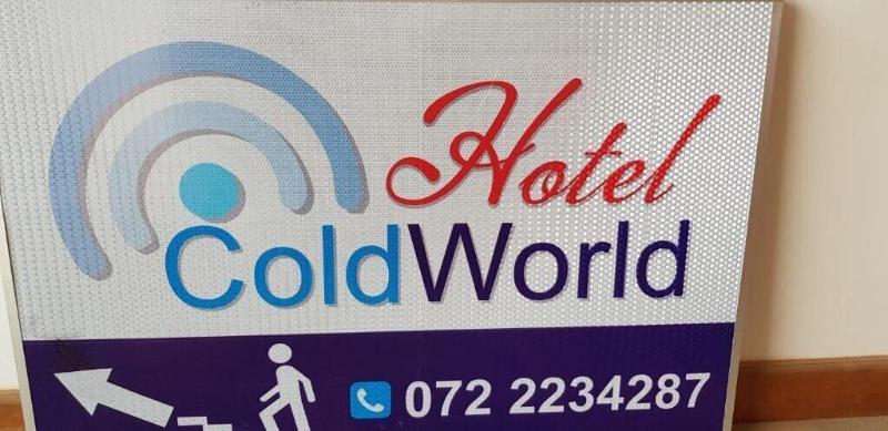 Hotel Coldworld