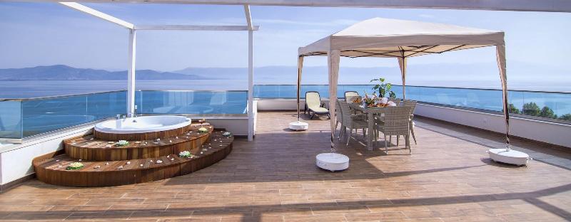 Hotel Izgrev Spa & Aqua Park image