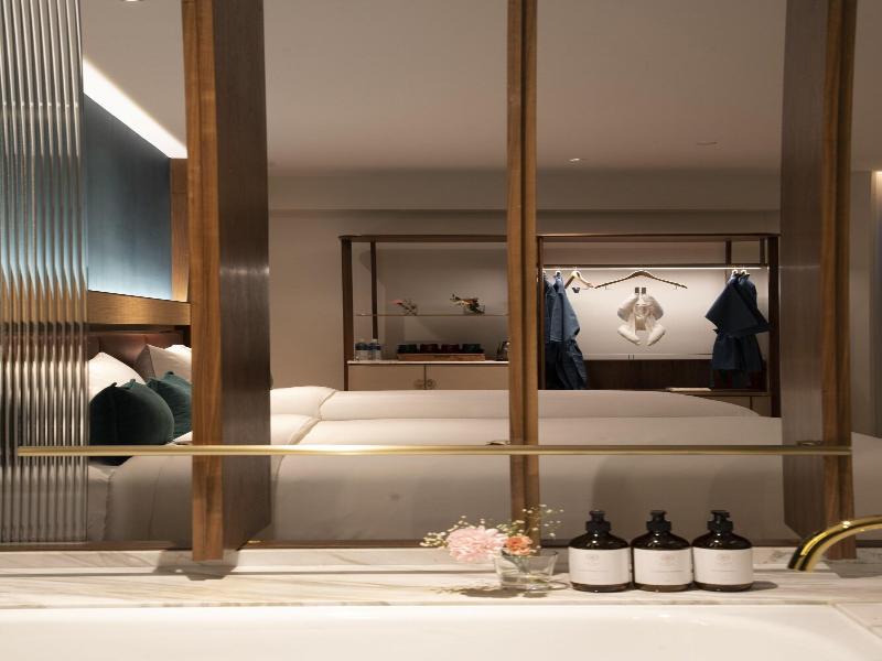 The LUMA Hotel image
