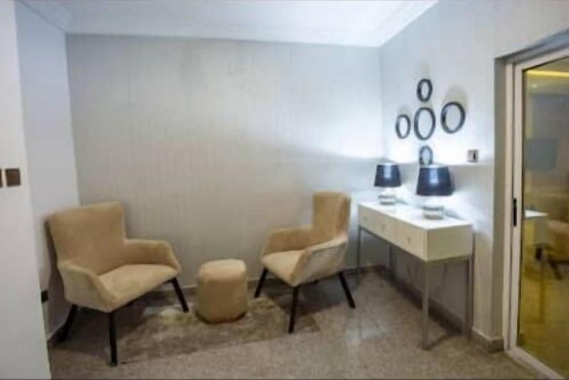 Zen Apartments image