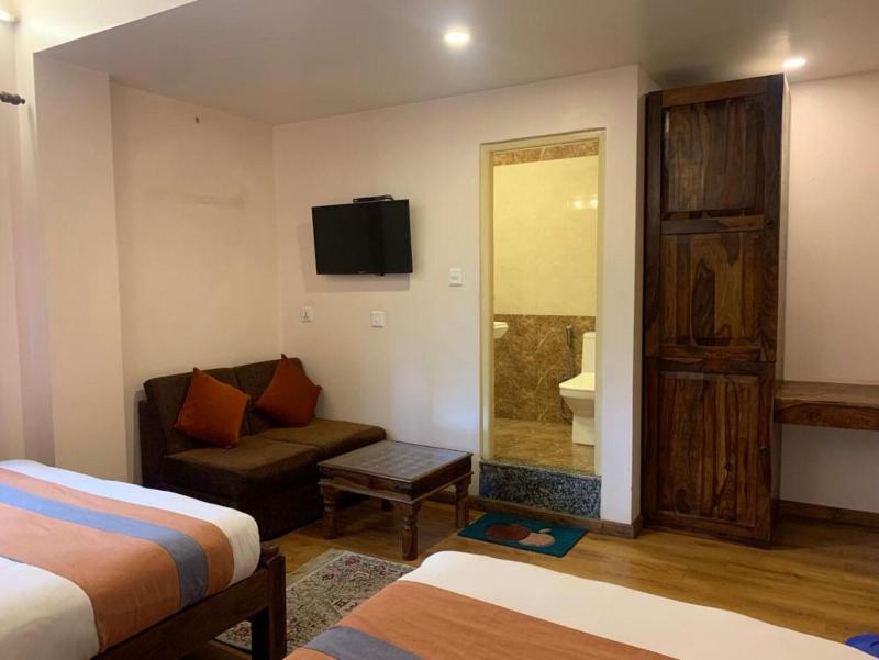 Hotel Ramanam image