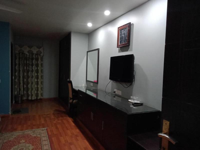 HirA GuesT HousE & BanqueT image