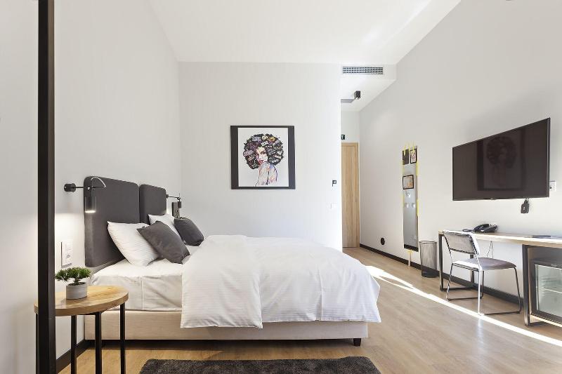 Kombinat Rooms City Center image