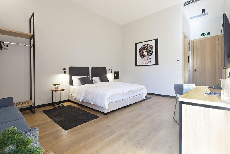 Kombinat Rooms City Center image