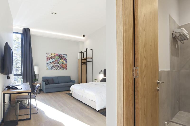Kombinat Rooms City Center image