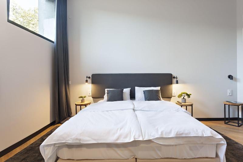 Kombinat Rooms City Center image