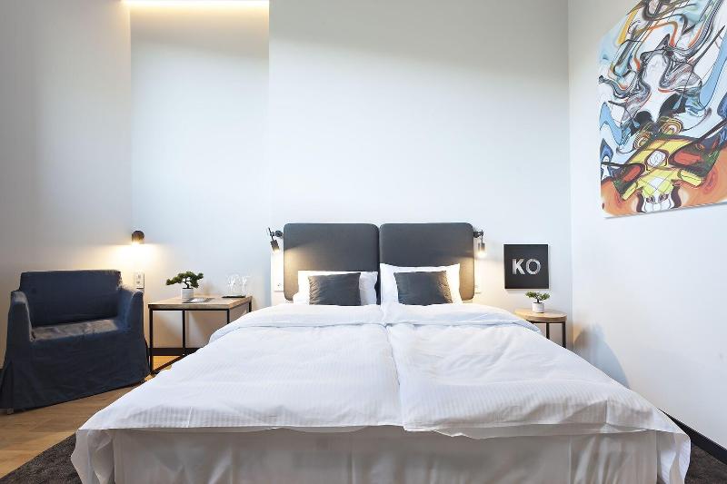 Kombinat Rooms City Center image