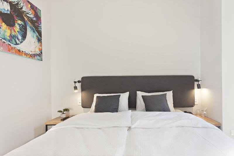 Kombinat Rooms City Center image