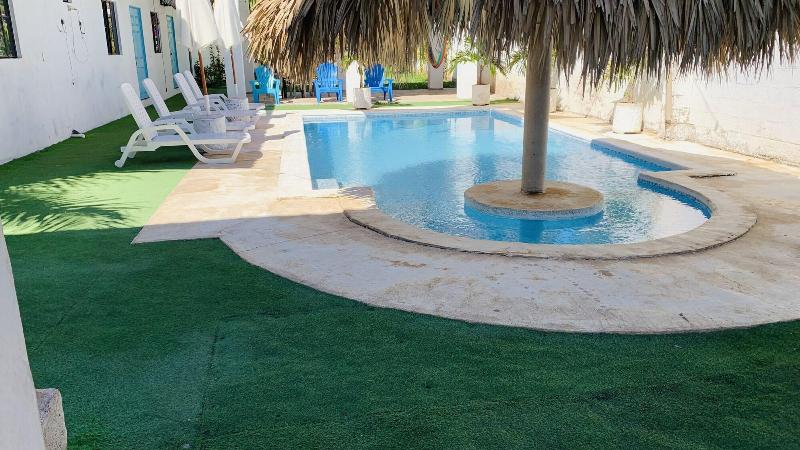 Aqua Vista Beach House image