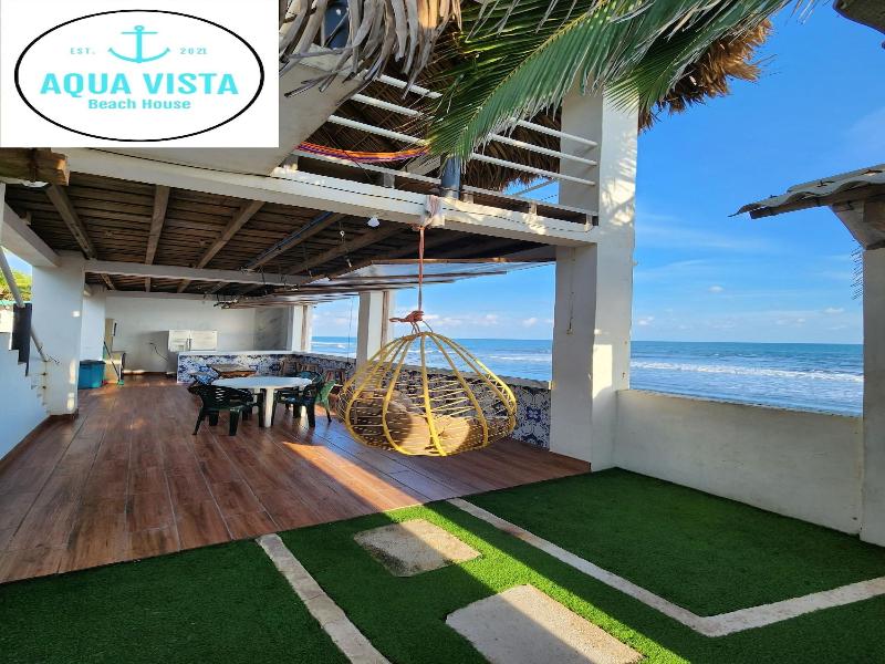 Aqua Vista Beach House image