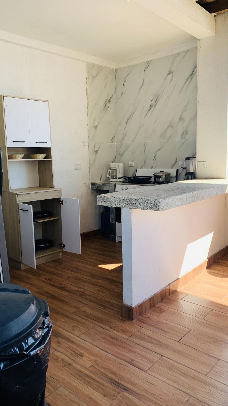 Aqua Vista Beach House image