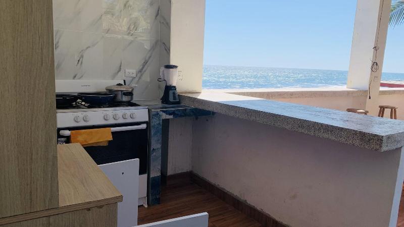 Aqua Vista Beach House image