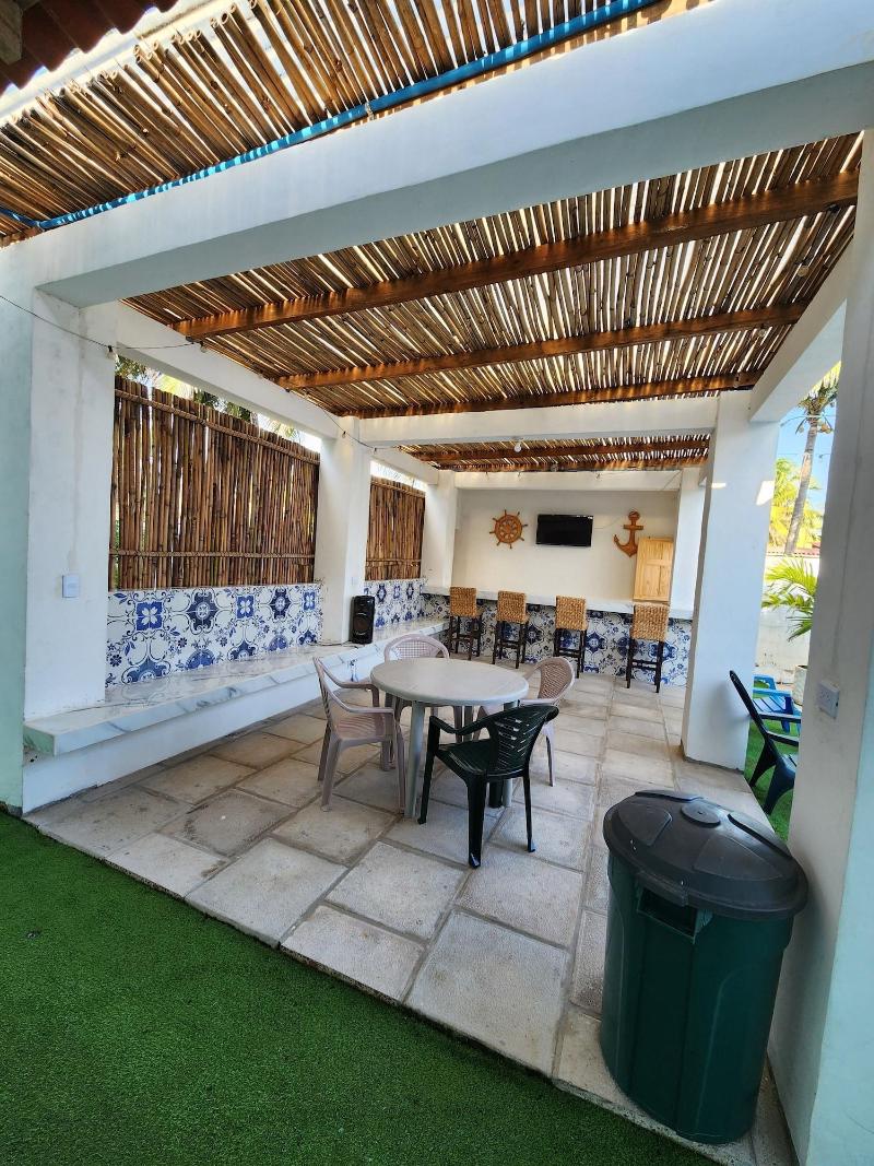 Aqua Vista Beach House image
