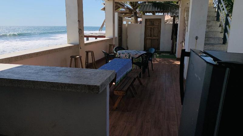 Aqua Vista Beach House image