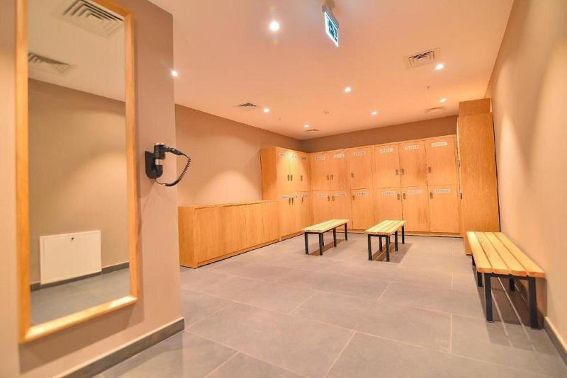 Qua Comfort Hotel image