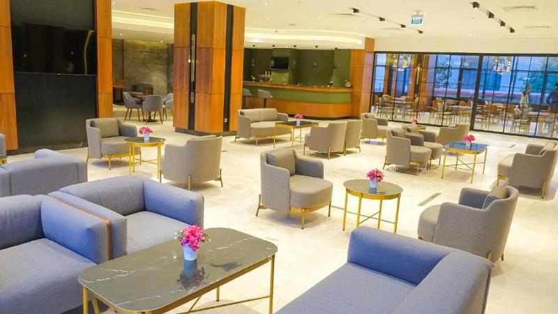 Qua Comfort Hotel image