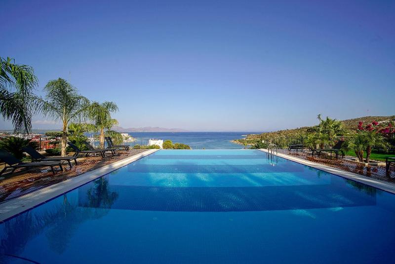 Cape Krio Boutique Hotel & Spa +12 Adult Only image