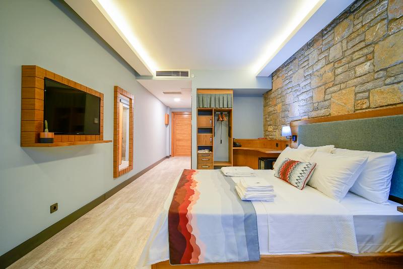 Cape Krio Boutique Hotel & Spa +12 Adult Only image