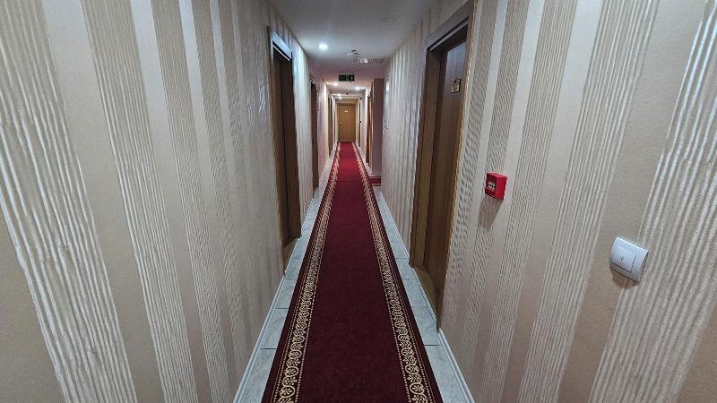 Pointbreak Hotel image