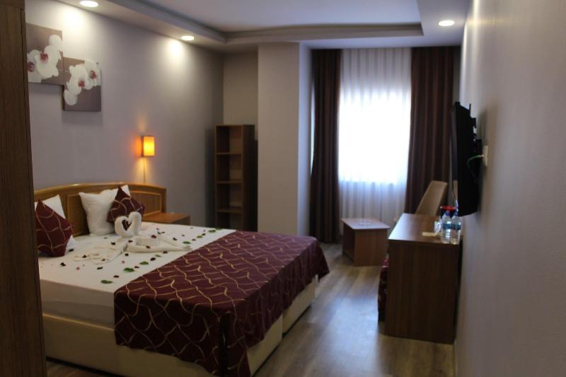 Pointbreak Hotel image