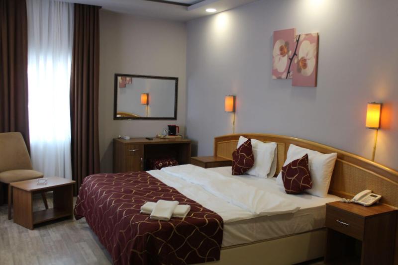 Pointbreak Hotel image