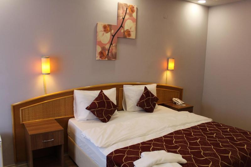 Pointbreak Hotel image