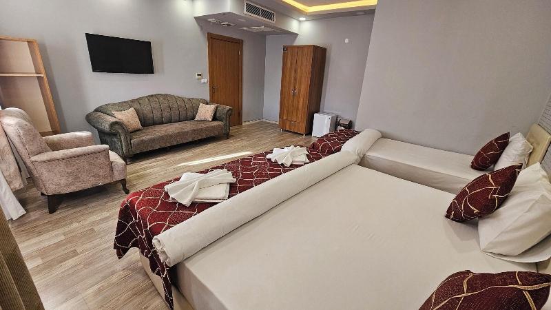Pointbreak Hotel image