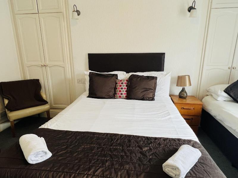 The Roadhouse Hotel image