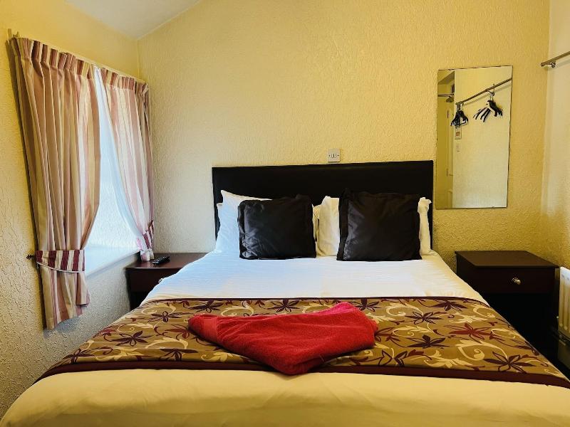 The Roadhouse Hotel image
