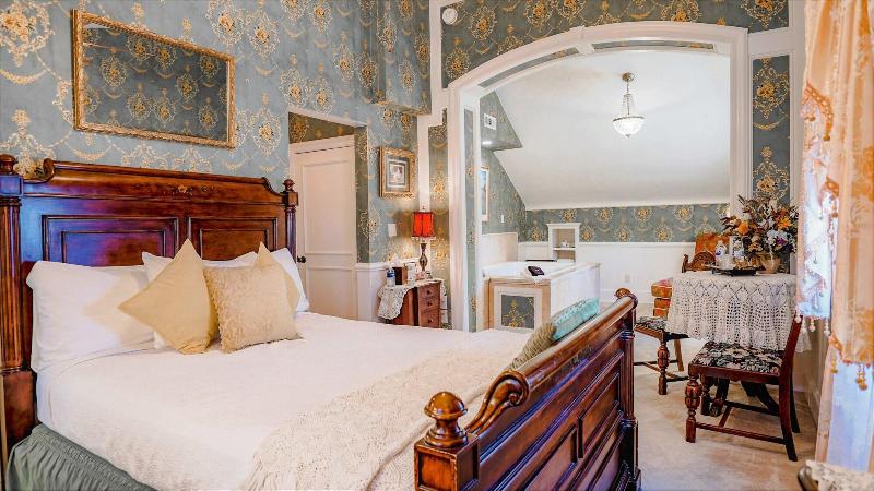 Heber Senator Bed and Breakfast