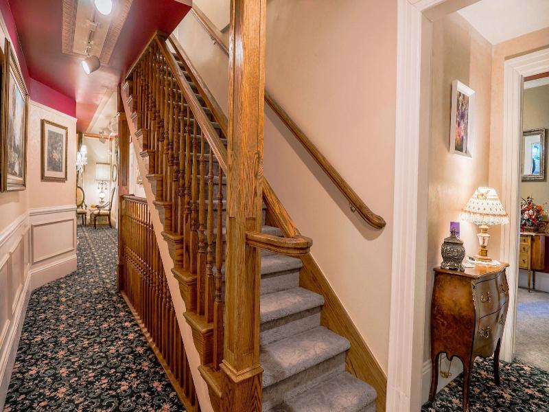 Heber Senator Bed and Breakfast