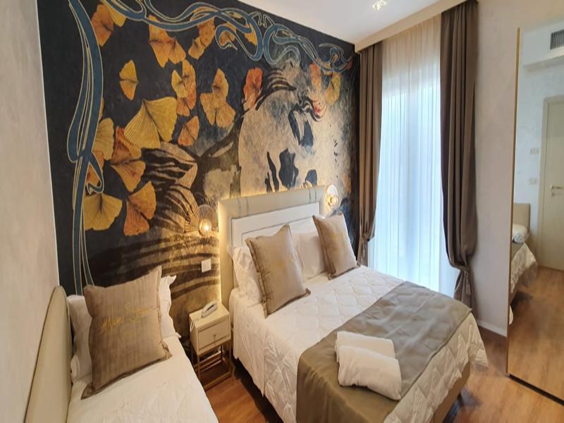 Amsterdam Suite Hotel & SPA image