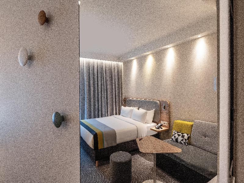 Holiday Inn Express Munich North image