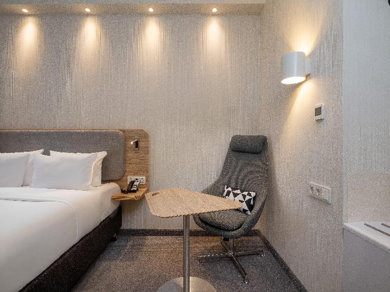 Holiday Inn Express Munich North image