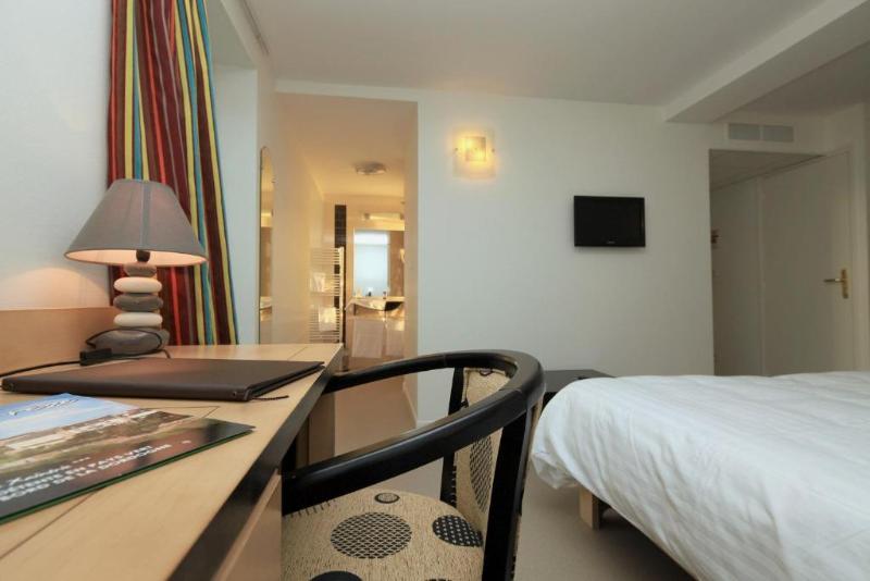 Logis Auberge de la Xaintrie image