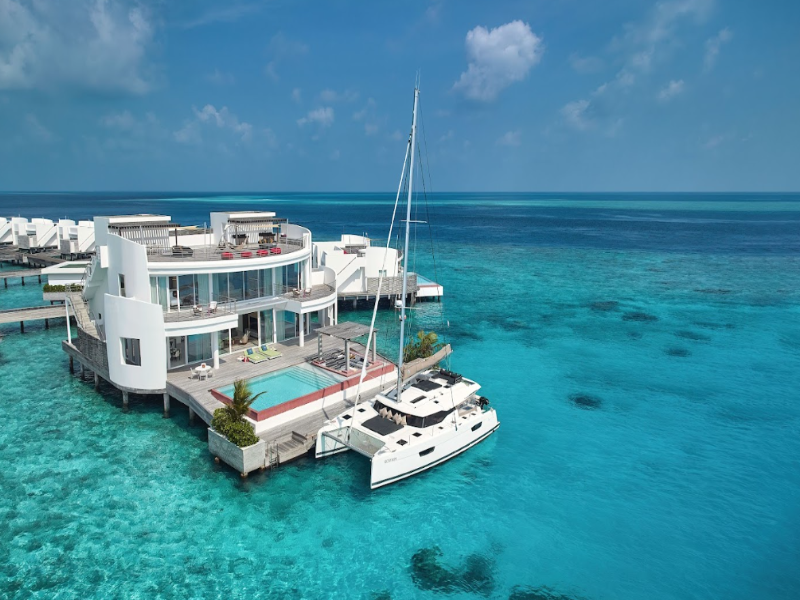 Jumeirah Olhahali Island Maldives image