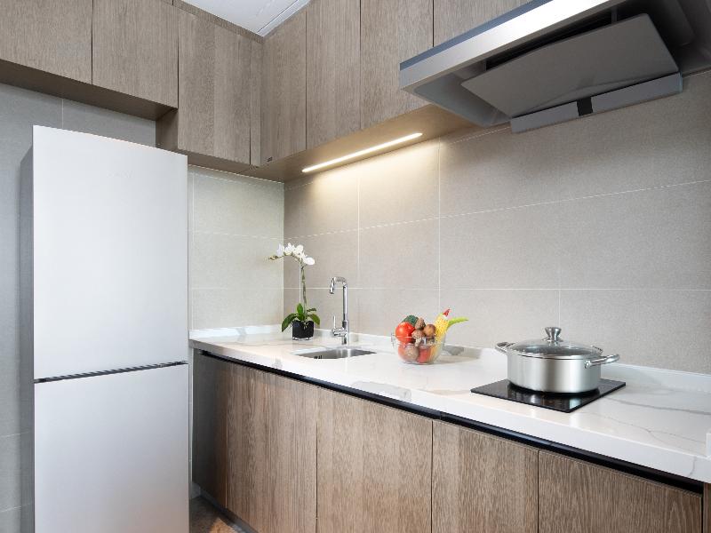 Holiday Inn and Suites Sanya Yalong Bay image