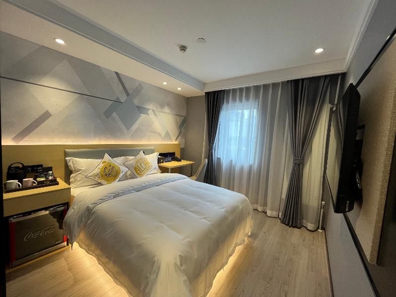 Mingcheng Hotel Beijing image