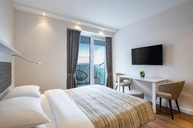 Alliance Palace Batumi image