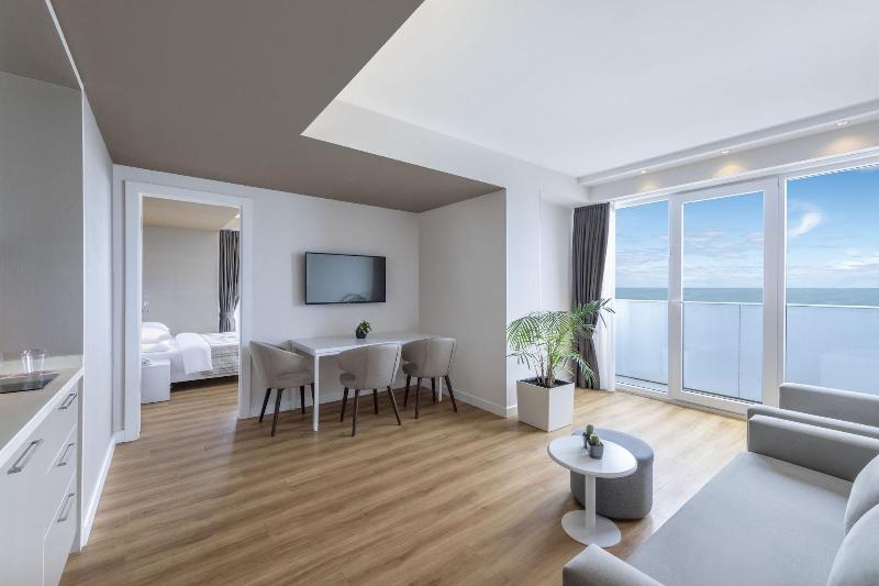 Alliance Palace Batumi image