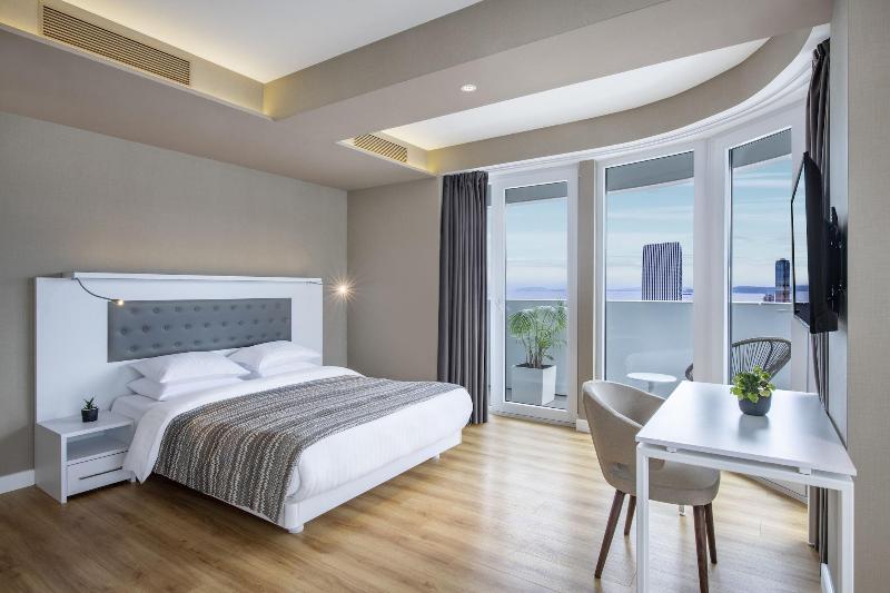 Alliance Palace Batumi image