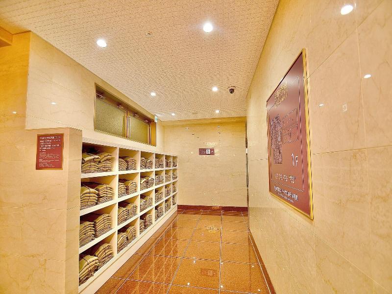 Kyoto Universal Hotel Karasuma image