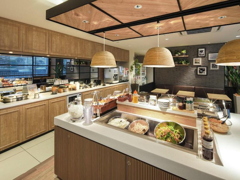 Super Hotel Kofu Showa Inter image