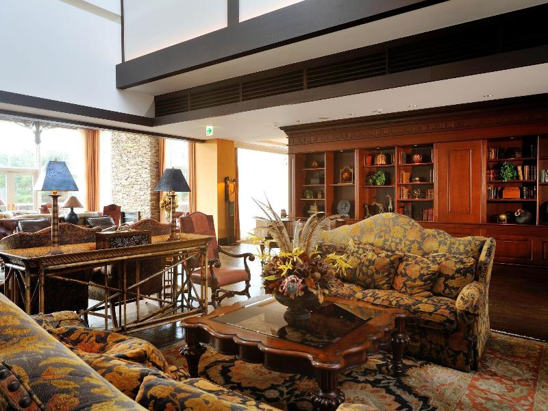 Forest Hills Garden — view