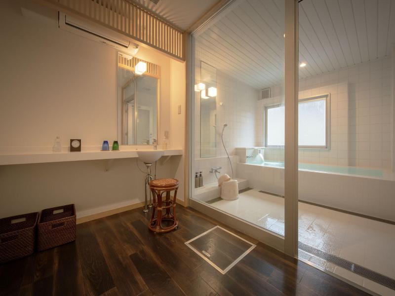 Yumori Onsen Hostel image