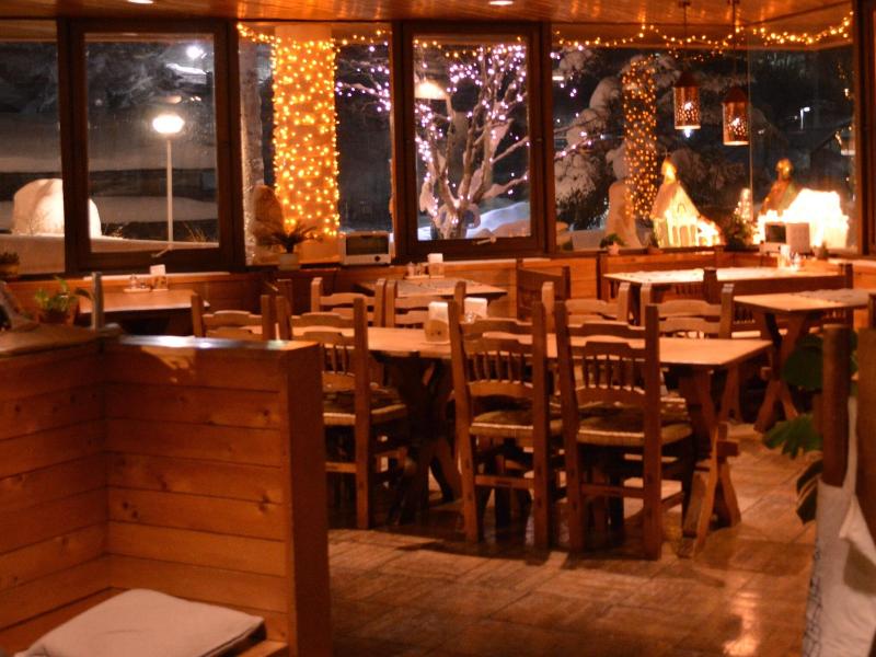 Lodge Scole image